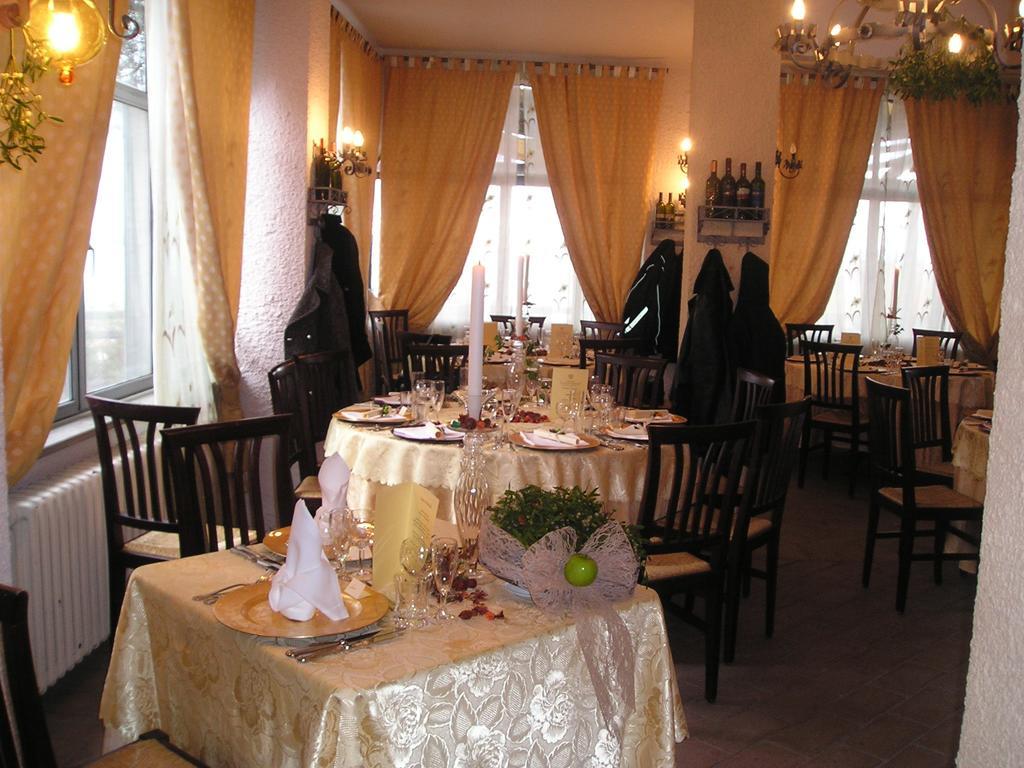Hotel Cavalieri Пассиньяно-суль-Тразимено Экстерьер фото